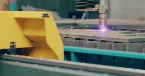 Plasma Laser Cutting Metal Sheet with Sparks Welding