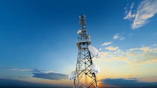 Construcción de estaciones de comunicación de red 5G y emisión de ondas de señal de transmisión
