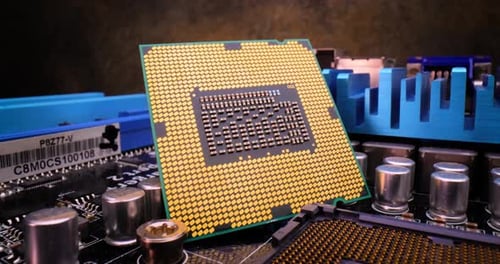 Imagem aproximada do processador central do computador com chip de CPU. Conceito moderno de tecnologia de computador.