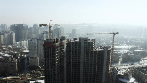 Sitio de construcción del edificio. Desarrollo de la ciudad
.