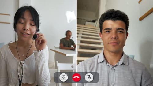 Online Discussion Between Two Remote Participants