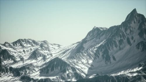 Vista aérea de las montañas de los Alpes en la nieve