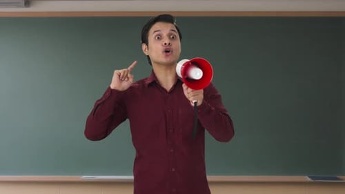 Angry Indian teacher protesting for his rights