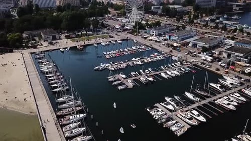Flying backwards of the marina