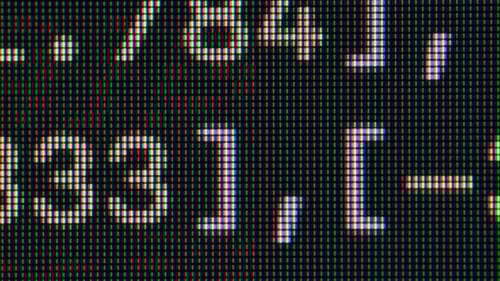 Codierung von UX-UI-Skripttext auf dem Bildschirm HTML5 im Editor für die Website-Entwicklung Nahaufnahme Makro von