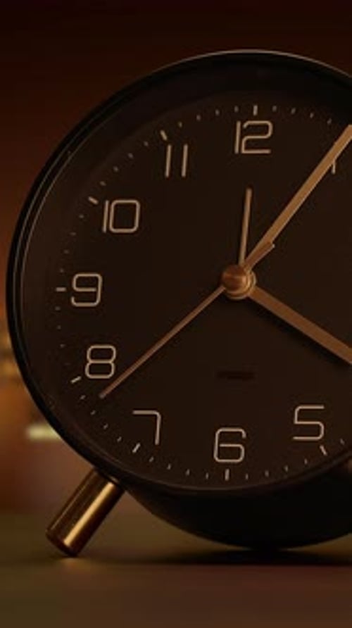 Introducing a Stylish Analog Clock That Boasts a Contemporary and Modern Design Aesthetic