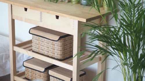 Solutions de rangement créatives pour un espace domestique bien rangé