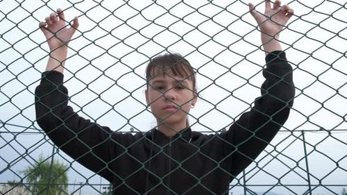 Unglückliches Mädchen von Mesh Netting