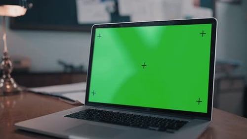 Laptop Green Screen Close Camera