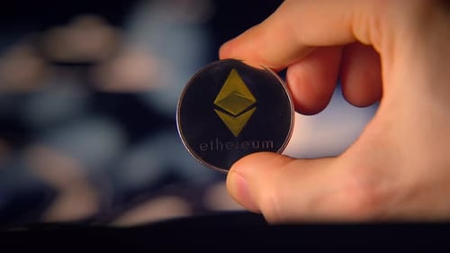 Holding Ethereum Coin: uma vitrine da moeda digital no cenário financeiro atual