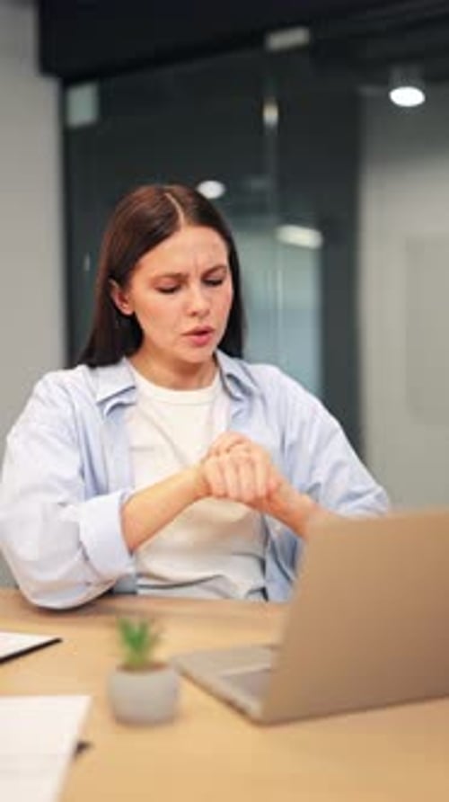 Office Worker Feels Pain Discomfort And Stress From Laptop Use