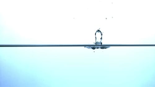 Water drop impact surface level, water bubbles