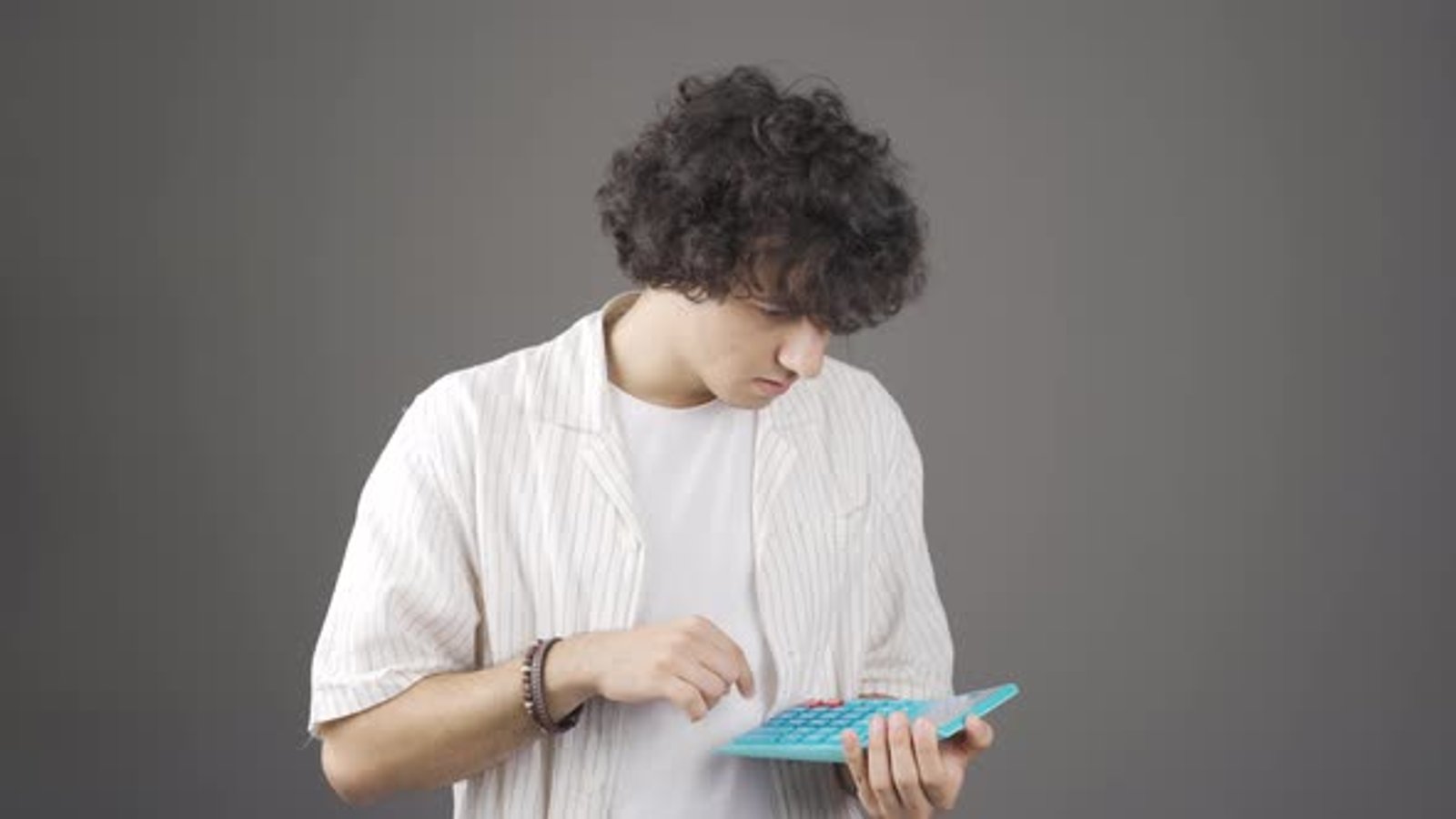 Jeune homme perplexe., Vidéothèque Y compris : signe et symbole - Envato