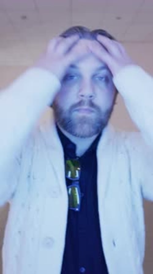 Menschliche biometrische Gesichtserkennung im Büro