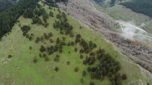 Wonderful Mountain And Forest View 4K Dron Shooting 2