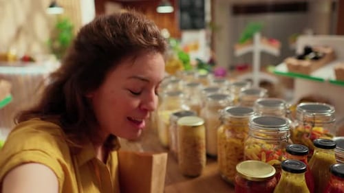 Woman Films Vlog Praising Bio Local Shop