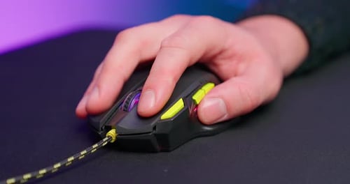 Ratón negro Man Click Gaming