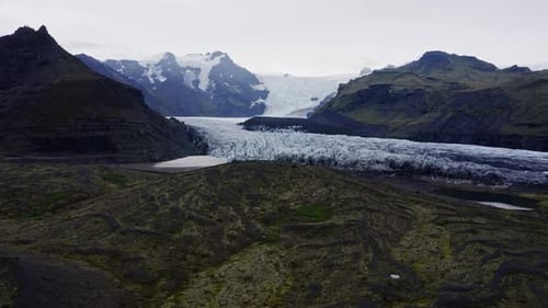 Aerial view of glacier and mountains, Iceland.
