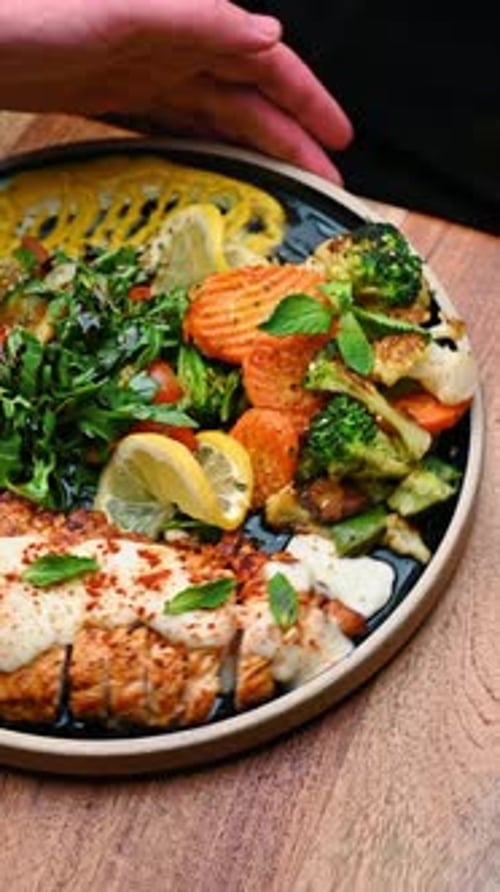 Tasty Plate of Grilled Chicken and Fresh Vegetables