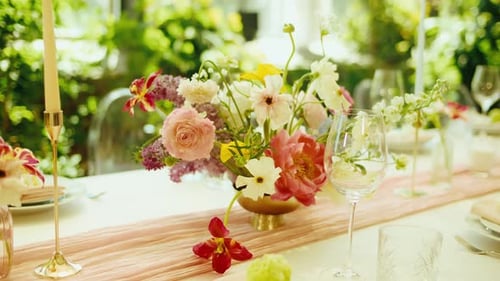 Wedding Table Setting with Flowers and Elegant Decor