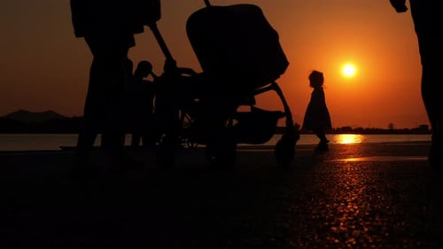 Pessoas passando o tempo em Evening Bay