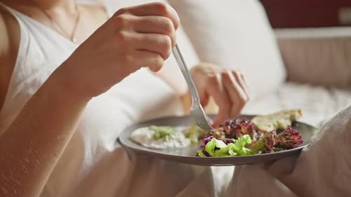 Close Up Breakfast Brunch Eggs Vegetable Salad Restaurant Cafe Bread Healthy