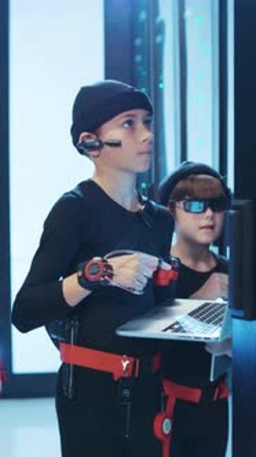 Involucrar a los jóvenes a través de una experiencia única e interactiva basada en la tecnología