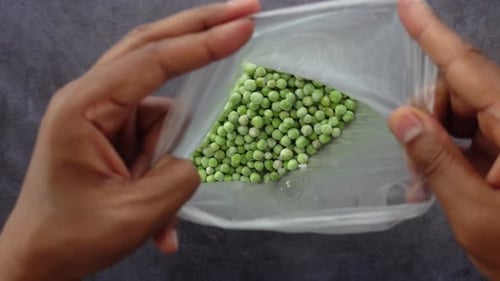 Preparing Frozen Peas for Delicious Meals and Recipes