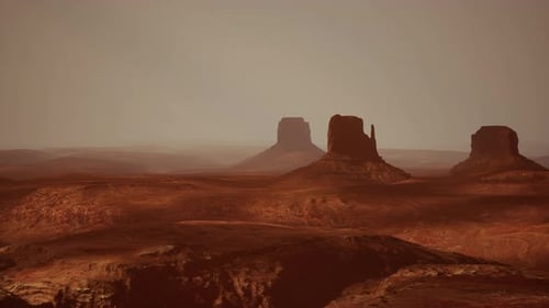 Un paysage désertique à couper le souffle avec deux formations rocheuses imposantes