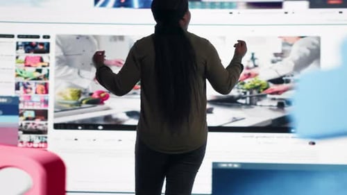 Data Center Software Developer Automates Data Center Operations Using Tablet Device