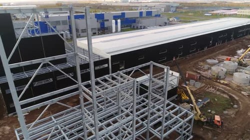 Taller: construcción de carcasa con vigas en el sitio de construcción
