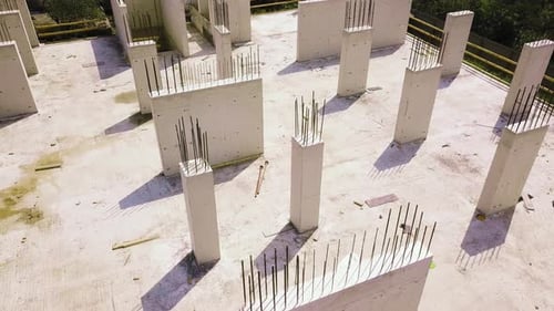 Vista del sitio de construcción desde el punto de vista del Zumbido, desde arriba.