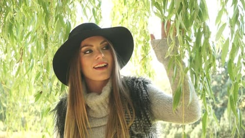 Fashion Autumn Girl Relaxing In Park