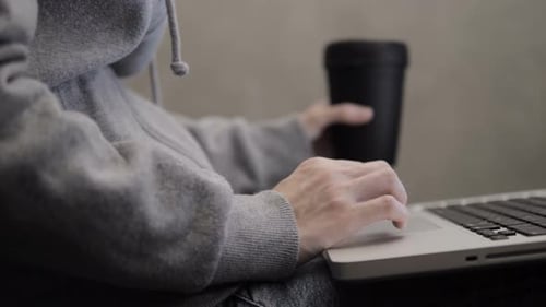 Student Use Laptop