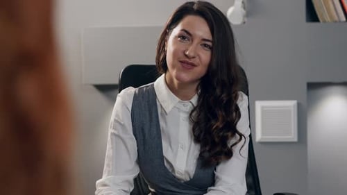 Portrait Female Psychologist Listening Stressed Patient Who Describes Paintful Emotions After Broke