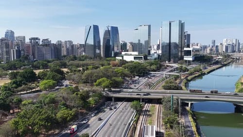 Incrível horizonte de São Paulo no centro de São Paulo, Brasil.