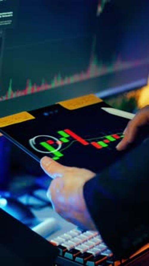 Uhd A Computer Pc Trading Workstation Shows Stock Price Movements