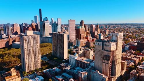 Flight among the multi-storied residential buildings in the neighborhood of New York, USA.