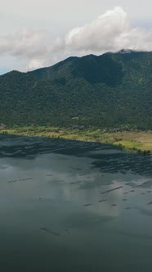 Lac Maninjau, Sumatra, Indonésie