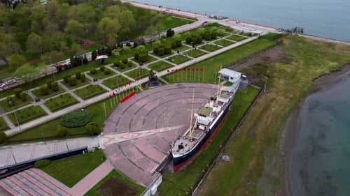 Aerial Bandirma Ship Museum and National Struggle Open Air Museum 4K