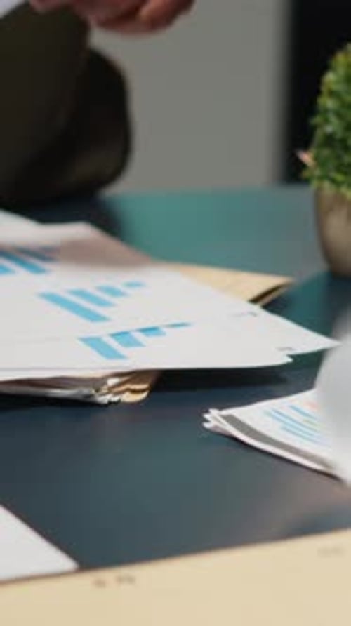 Business Documents Analysis in the Office