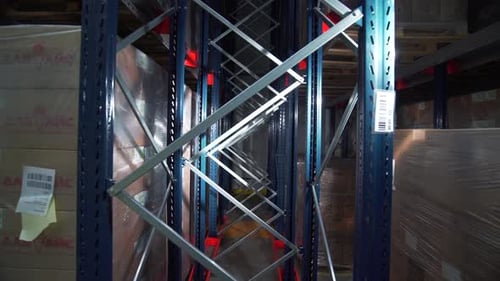 Constructions en stock avec marchandises