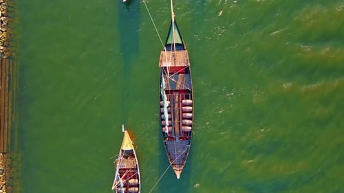 Birds eye view of boats on river, daytime
