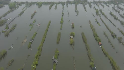 Vue aérienne de De Braamakkers, Loosdrechtse Plassen, Pays-Bas.