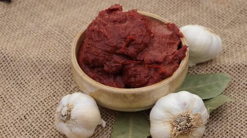 Tomato Paste and Garlic