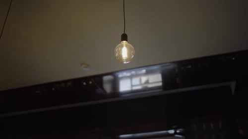 Orbital Resturant Lamp Shot at 50fps