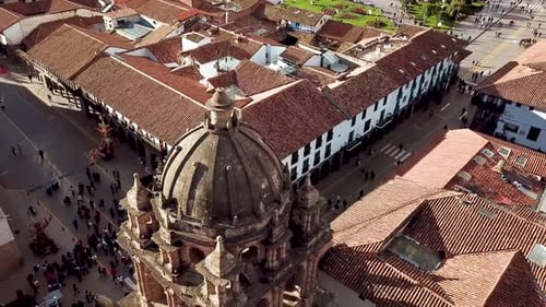 Cusco Peru City Luftdrohne auf dem Dach View8.mp4