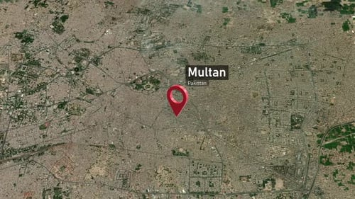 Plan de la ville de Multan Zoom (Pakistan) de l'espace vers la Terre