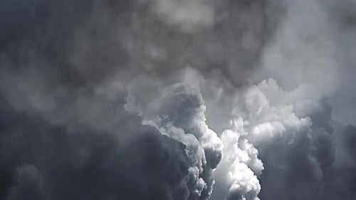 Gewitterlichter am dunklen Himmel Ultra HD