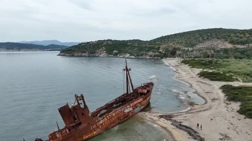 Naufrage Dimitrios sur la plage de Valtaki, Péloponnèse, Grèce (Gythio)